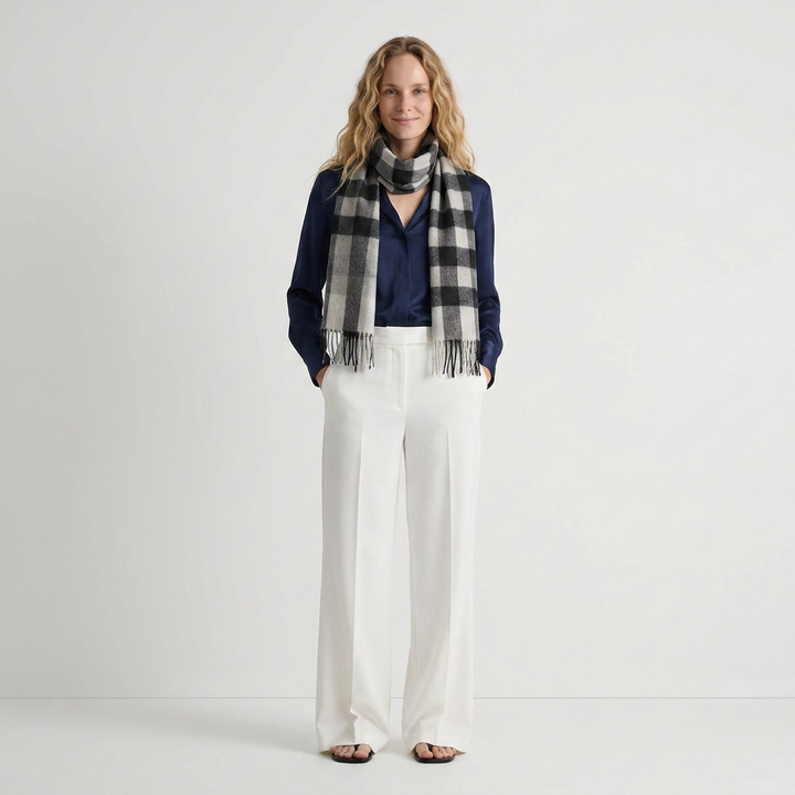 Edinburgh Cashmere Premium Lightweight Scarf - Ultra-Soft Luxury Wrap - GIANT CHEQUER - BLACK/OYSTER