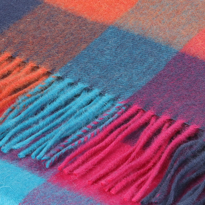Hos 100% Lambswool Wide Scarf Galaxy Check Jazz