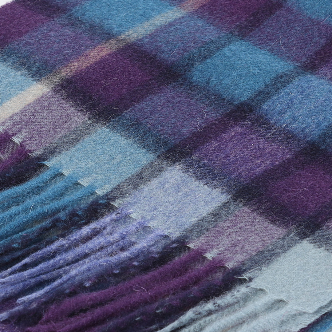 Edinburgh 100% Lambswool Tartan Scarf Artillery Check Navy