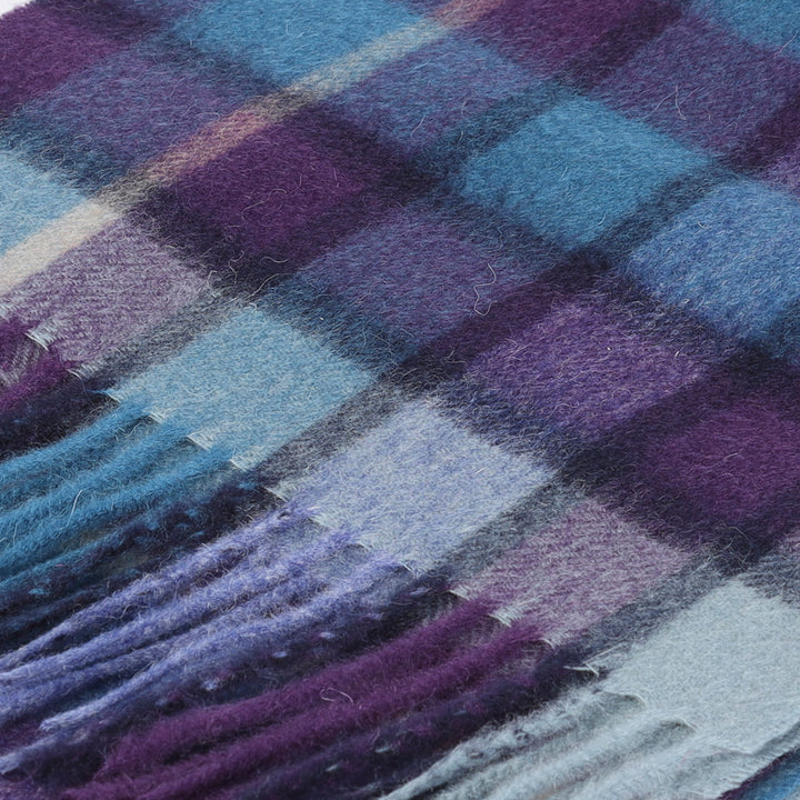 Edinburgh 100% Lambswool Tartan Scarf Artillery Check Navy