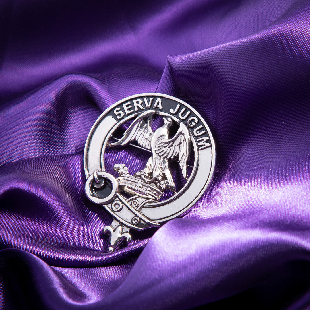 Clan Badge Hay