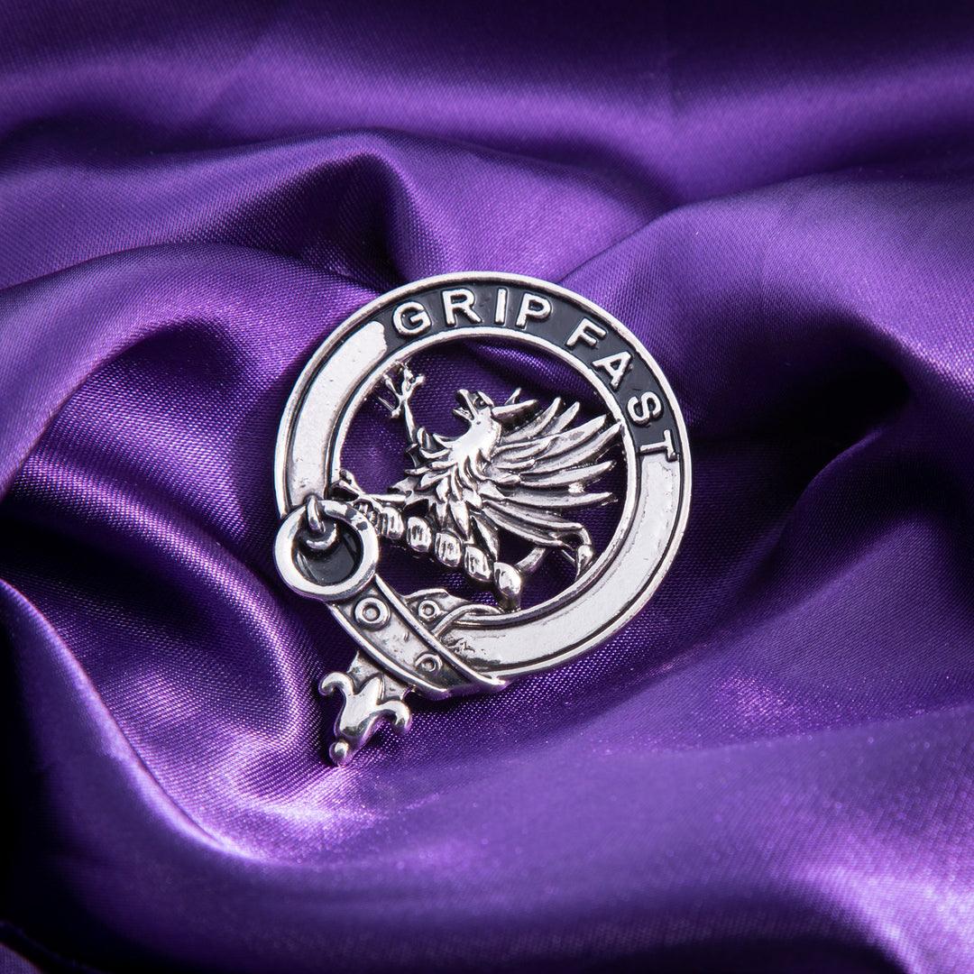 Clan Badge Leslie