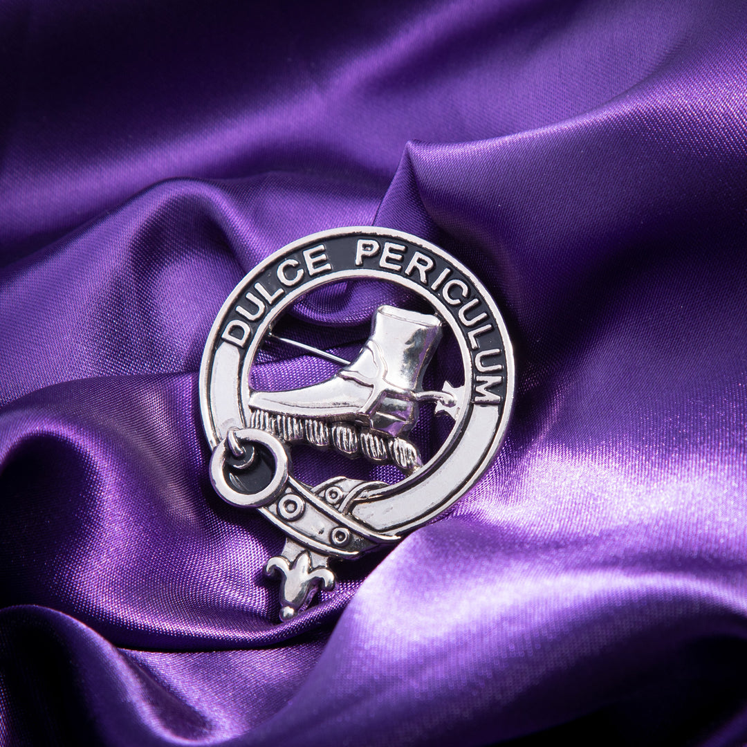 Clan Badge Macaulay