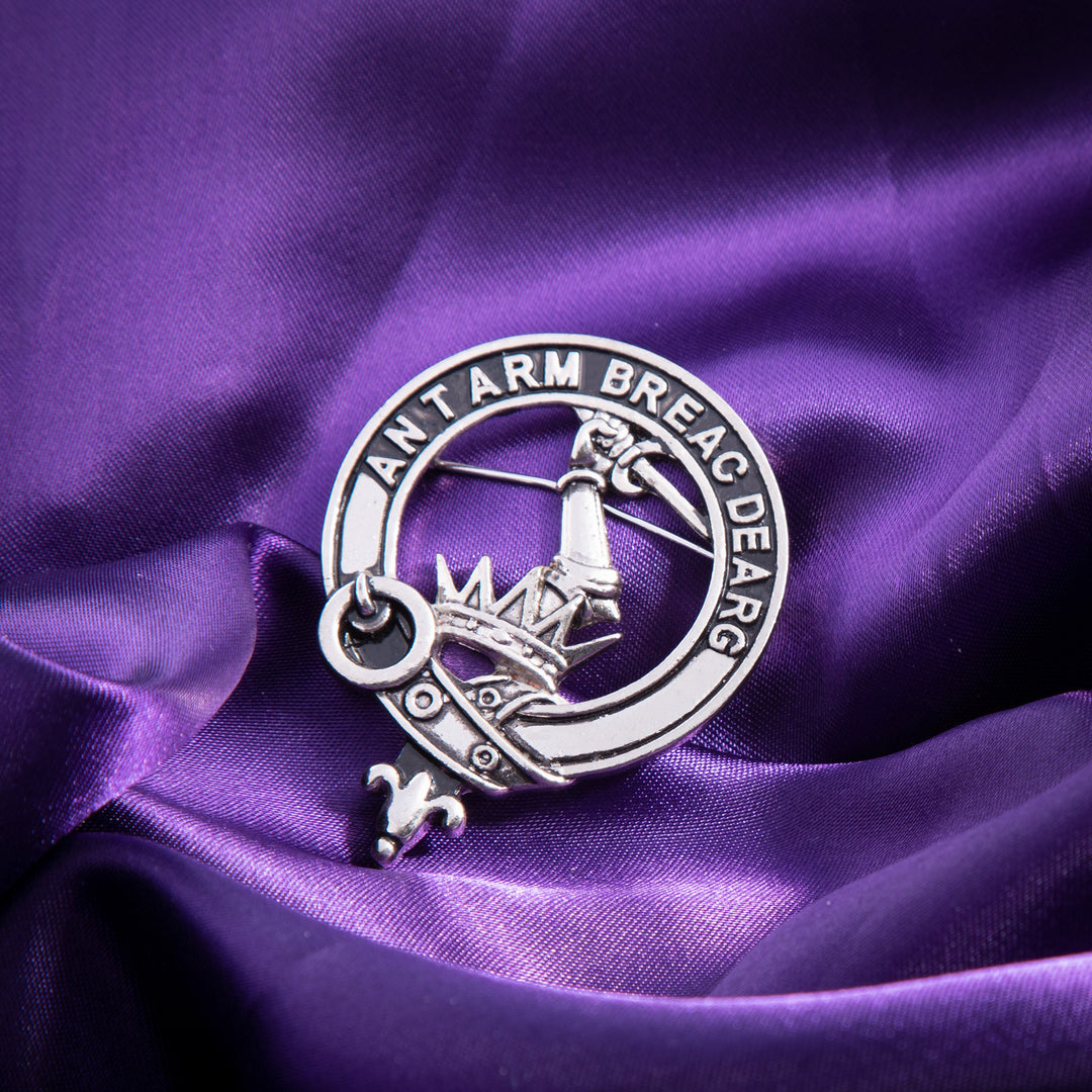 Clan Badge Macquarrie