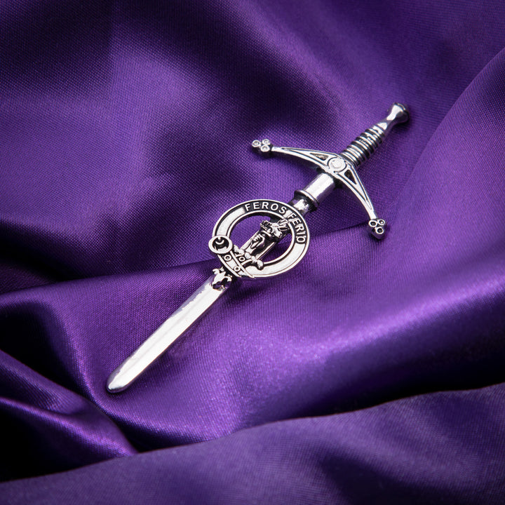 Clan Kilt Pin Chisholm