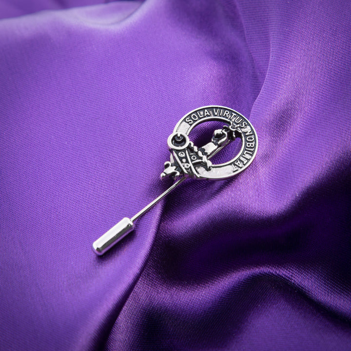 Clan Lapel Pin Henderson